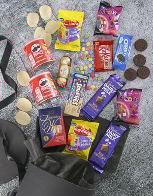 Hat Box of Sweet Treats